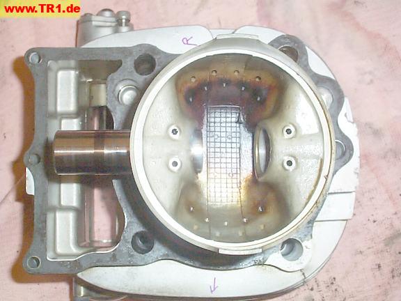 rear cylinder, bottom