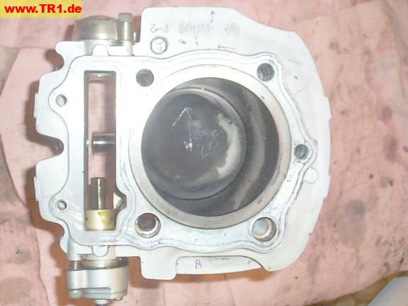 rear cylinder, top
