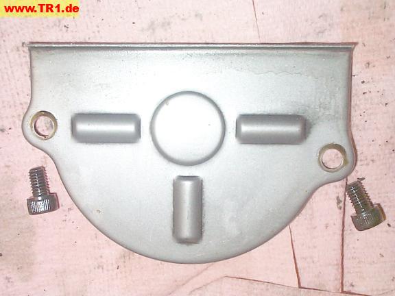 oil pump sprocket cover