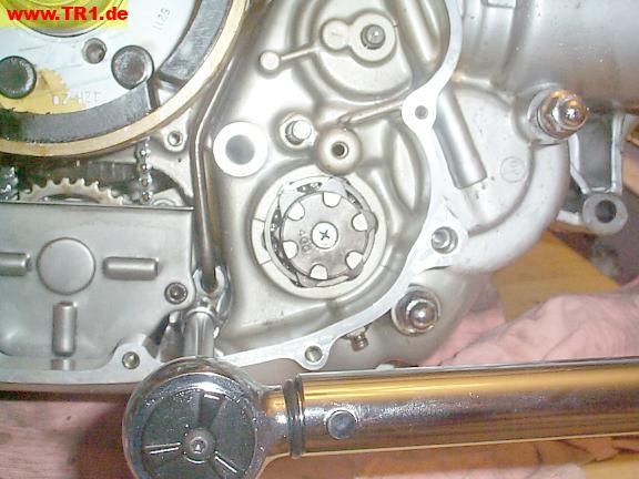 internal oil pipe, bottom bolt