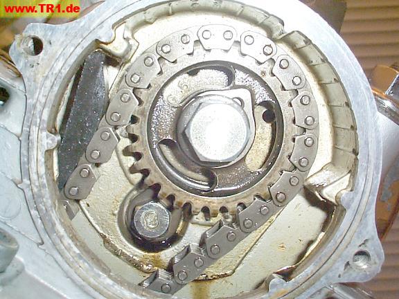 cam sprocket, torqued