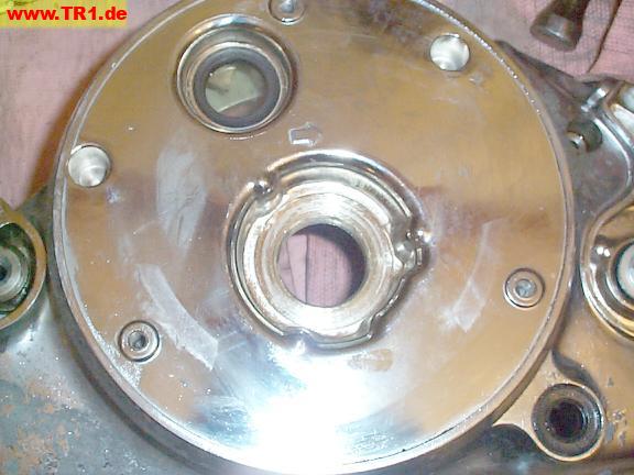crankshaft bolt cover removed